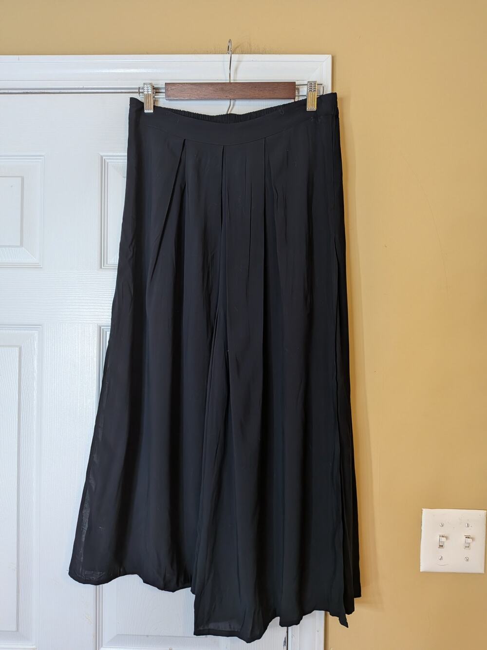 Seafolly Black Pleated Wide Leg Culotte Pants Size Medium Palazzo Pants Beach